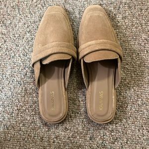 Kaanas Tan Suede Mules